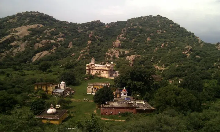 Mesmerizing sunrise from Dhosi Hill, Mahendragarh — an ideal spot for cinematic drone or silhouette shots.
